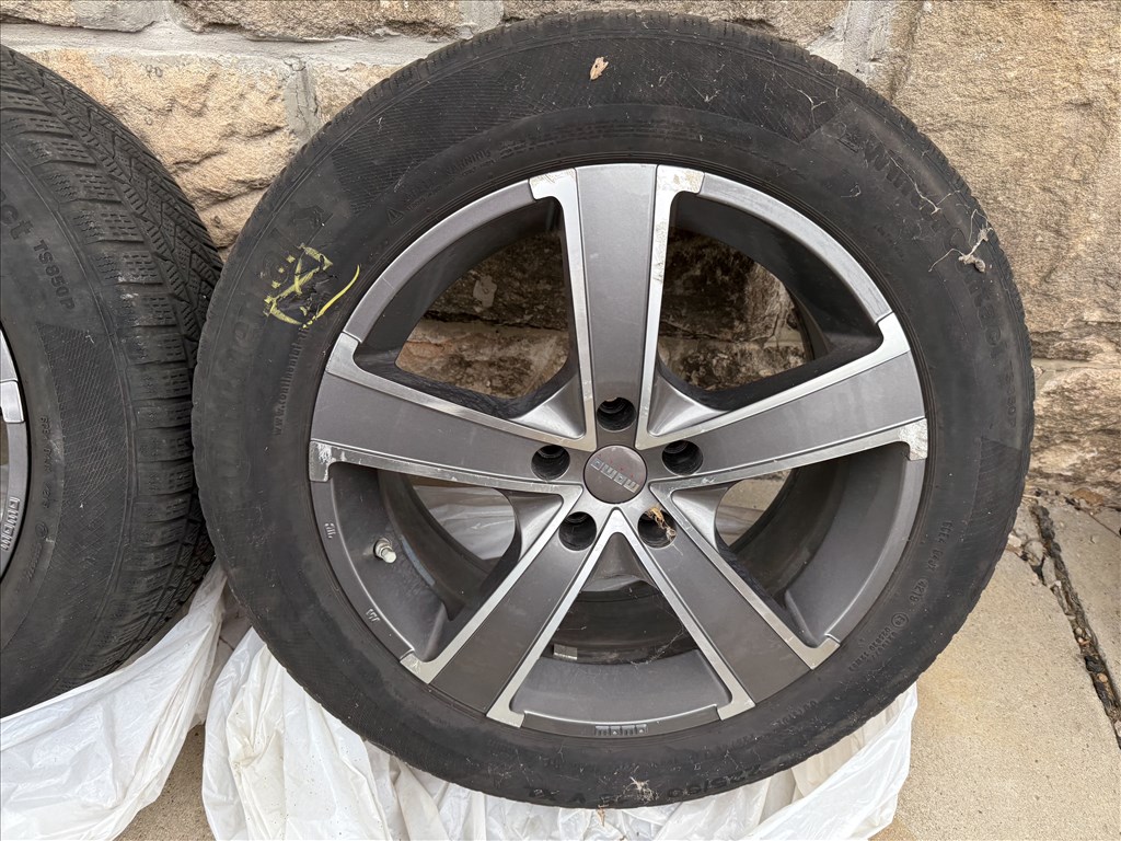 Momo alufelni 5X114.3 18X8 ET40 WIN Pro  EVO CB72.2 Toyota Rav 4 Lexus 5. kép