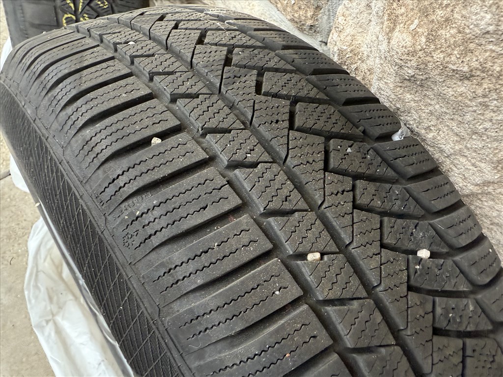 Momo alufelni 5X114.3 18X8 ET40 WIN Pro  EVO CB72.2 Toyota Rav 4 Lexus 8. kép