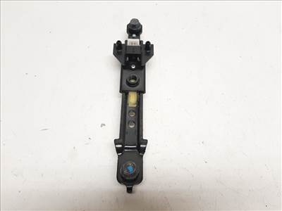 Kia Carens (UN) első biztonságiöv magasságállító