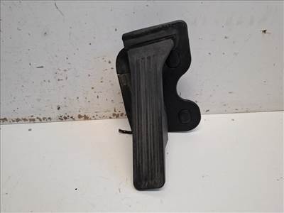 Mazda CX-3  gázpedál elektromos GHP941600F