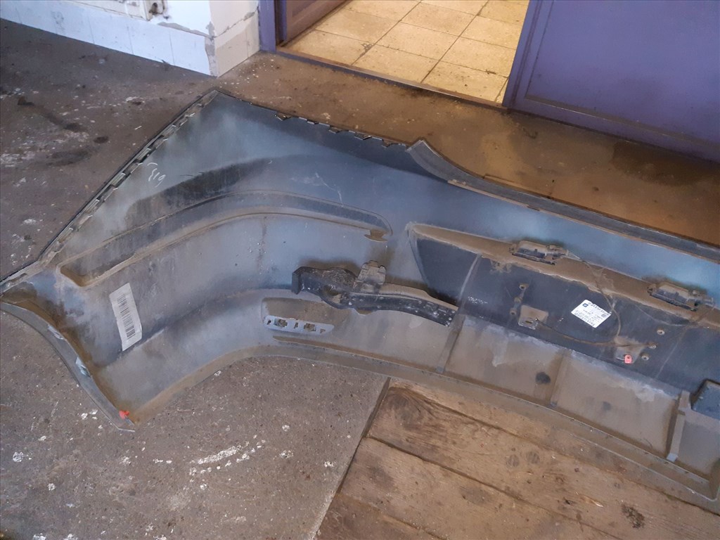 Opel Astra H Hátsó Lökhárító 8. kép