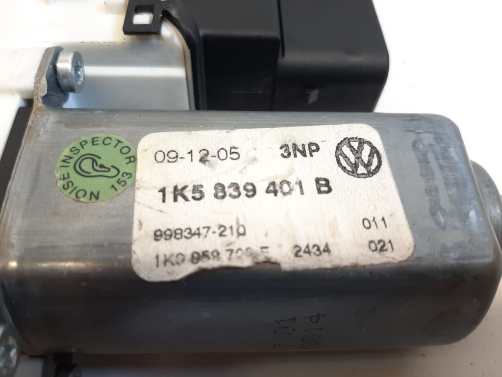 Volkswagen Jetta (1K) bal hátsó ablakemelõ motor 1K5839401B 3. kép