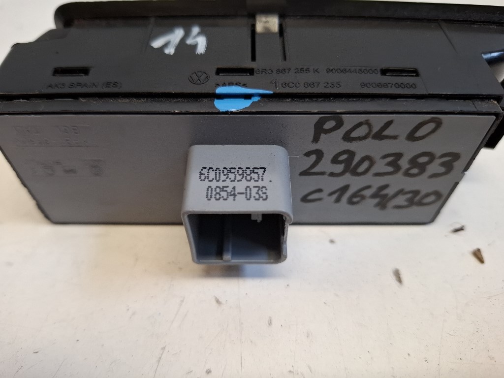 Volkswagen Polo (6R) bal elsõ ablakemelõ kapcsoló 6C0959857 3. kép
