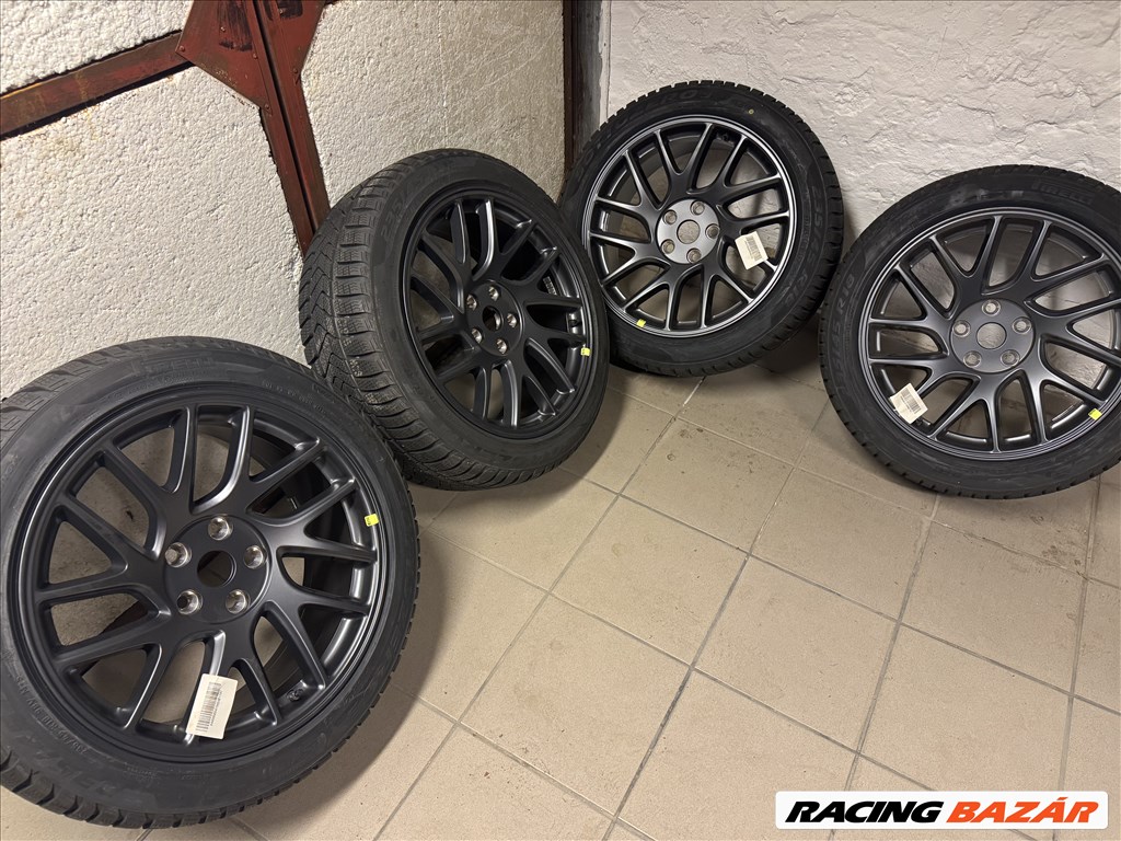 Tesla Model 3 Photon 18 gyári téli kerék Pirelli Sottozero 3 235/45R18 TO PNCS gyári új 1. kép