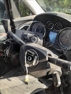 Opel astra j kormánykapcsoló 