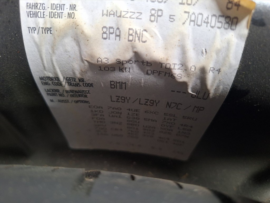 Audi A3 (8P) 2.0 PD BMM JLU LZ9Y bontott alkatrészei 7. kép