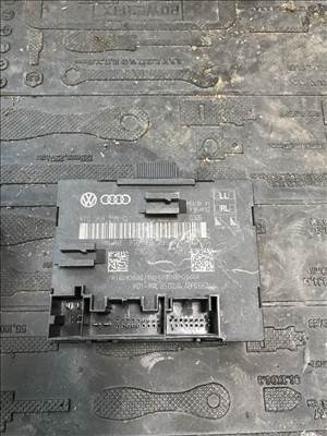 Audi A5 (B8 - 8T) bal ajtóvezérlő 8t0959793q