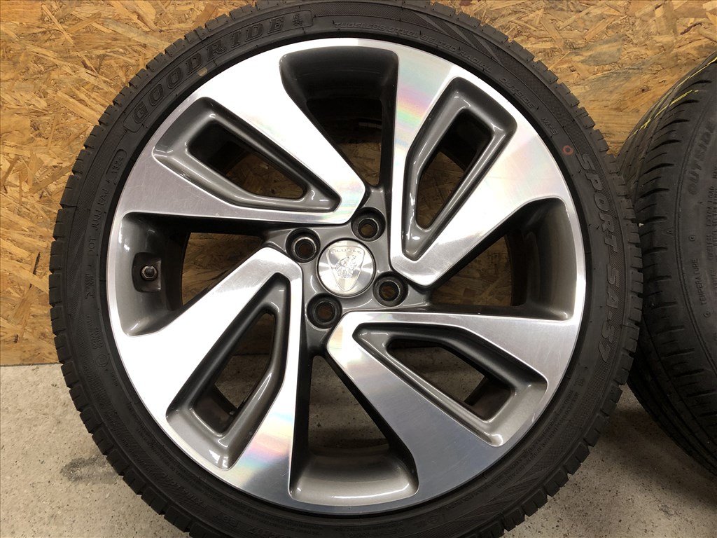 17 col alufelni gumi 205/45/17 Kia, Hyundai, Suzuki 17 colos 7. kép