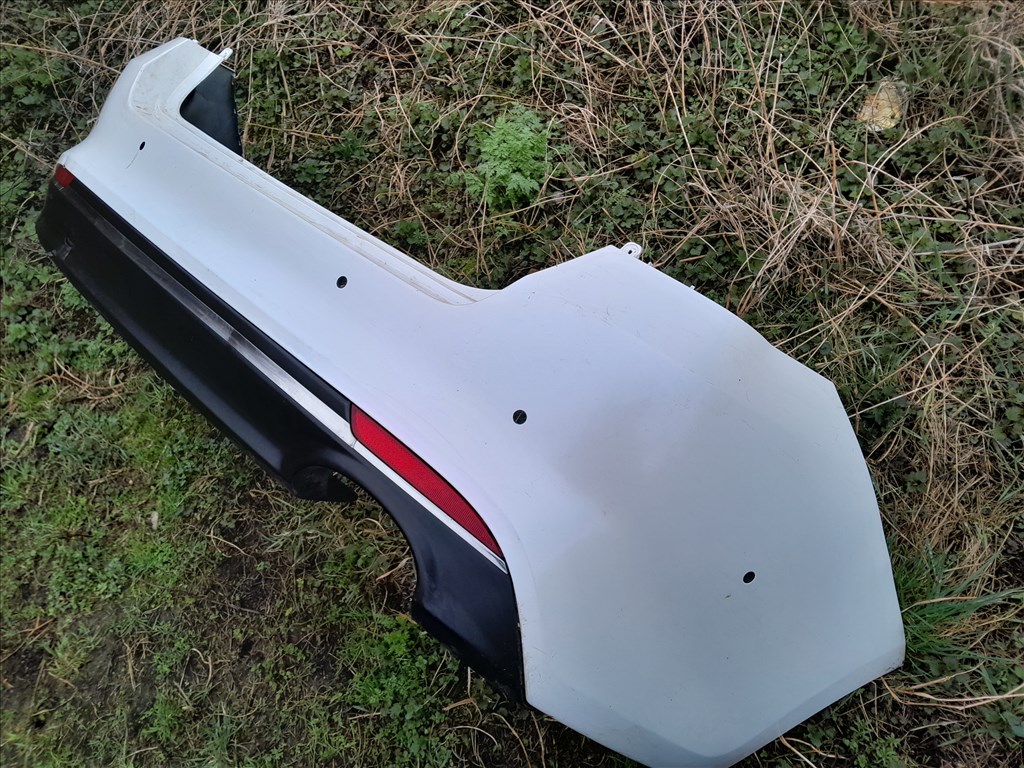 Kia Optima sedan JF 2018 hátsó lökhárító  1. kép