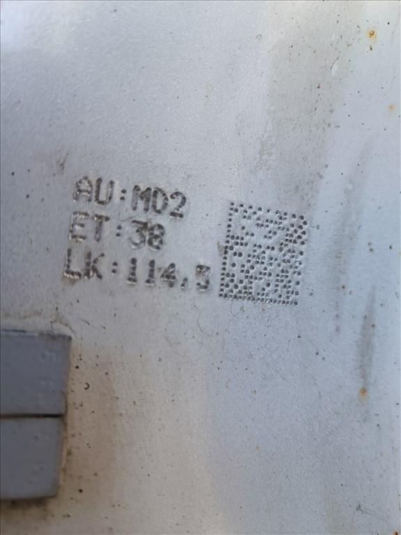 17" Gyári Mitsubishi Eclipse Cross Outlander alufelni, rajta 215/65 R17 Falken téli gumi szenzor 9. kép