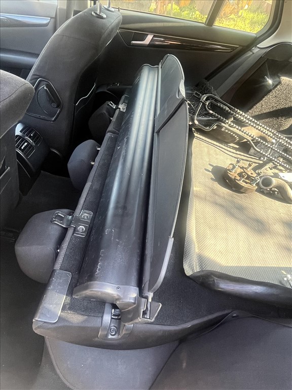 Mercedes C 220 CDI blueefficiency W204 minden alkatrésze AKCIO  10. kép