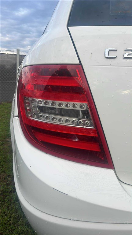 Mercedes C 220 CDI blueefficiency W204 minden alkatrésze AKCIO  17. kép