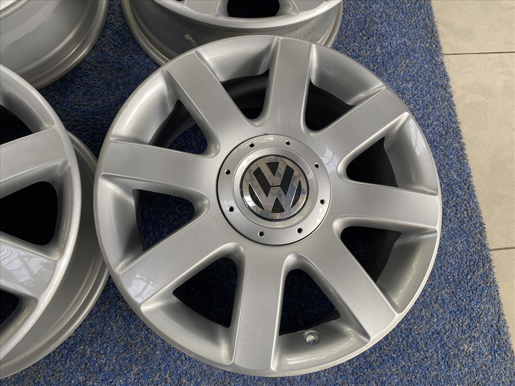 (3831) Volkswagen 16 gyári alufelni felni, 5x112, Golf Caddy 4. kép