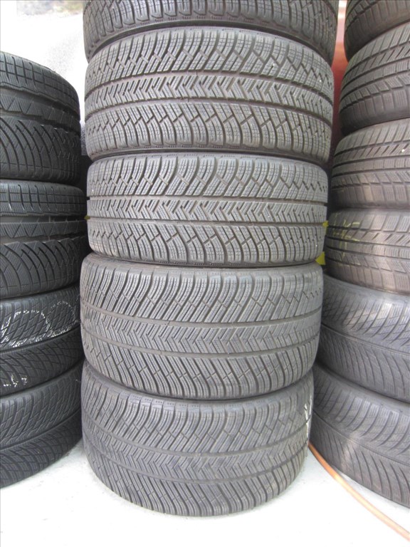 245/35/285/35 R20 MICHELIN PA4 104W 1. kép
