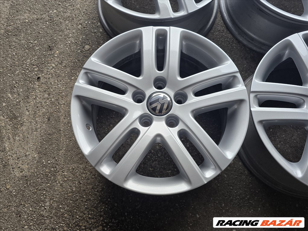  16"-os, 5x112-es újszerű gyári VW alufelni 1. kép