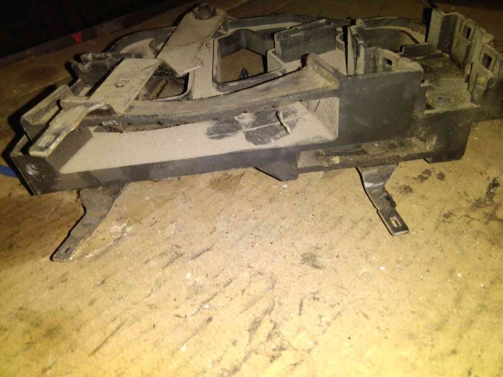 Suzuki Swift II 92-03 Fûtéskapcsoló 2. kép