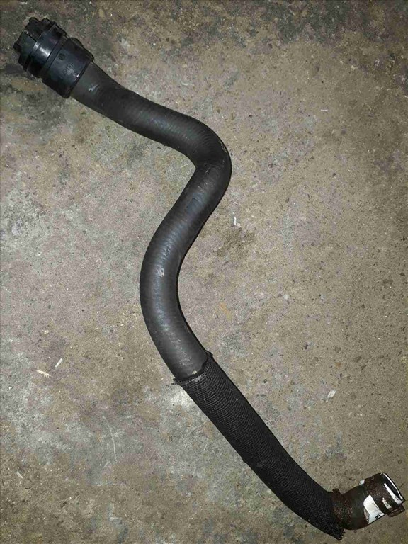 Opel Astra H Vízcsõ  Csonk 2. kép