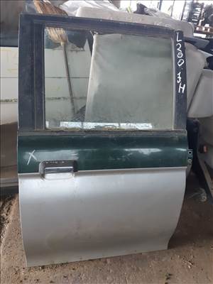 Mitsubishi L200 98-05 Jobb Hátsó Ajtó