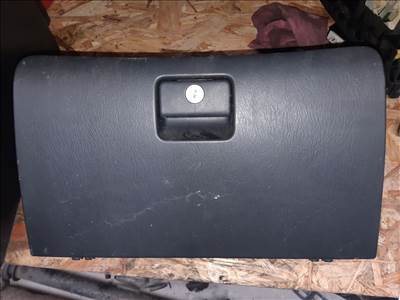 Toyota Corolla 00-06 Kesztyűtartó