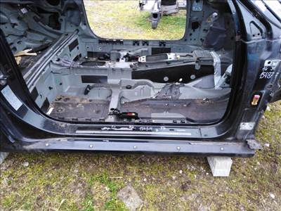 Audi A4 cabrio (8H) jobb küszöb
