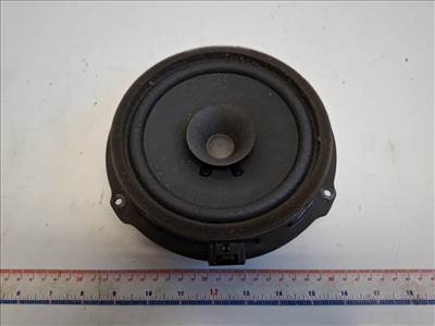 Ford Focus bal hátsó hangszóró AA6T18808CA