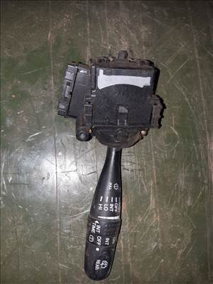 Suzuki Swift III 04-10 Ablaktörlő Kapcsoló