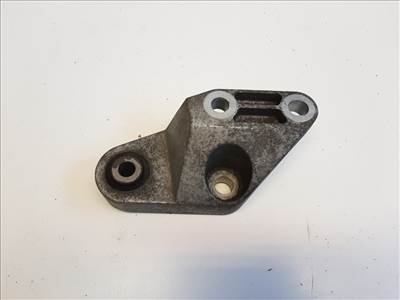 Mazda 3 (BL) jobb első motortartó bak CC3139010