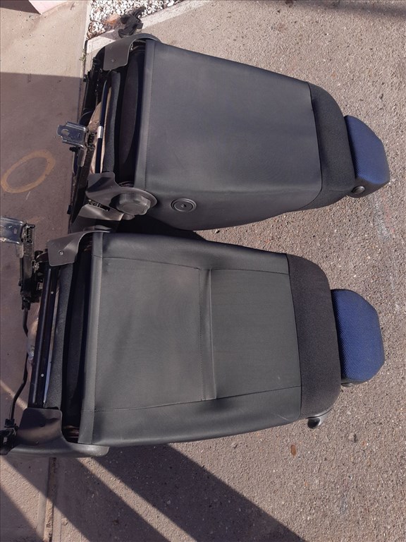 Fiat Punto II Elsõ Ülés Garnitúra 4. kép