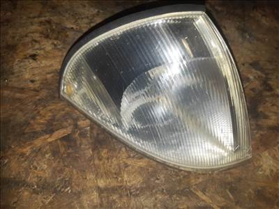 Suzuki Swift II 96-03 Jobb Első Index / Irányjelző