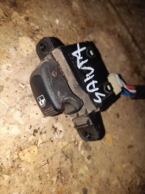 Hyundai Santa Fe Ablakemelõ Kapcsoló 93575-3C010 1. kép