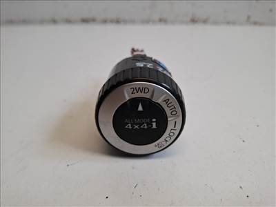 Nissan X-trail (T31) összkerékhajtás kapcsoló