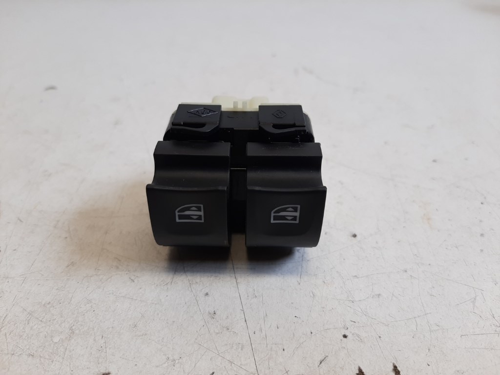 Renault Zoe bal elsõ ablakemelõ kapcsoló 254118722R 1. kép