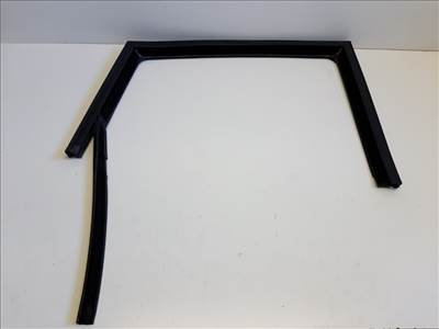 Seat Altea jobb hátsó ajtó üveg gumikeret 5P0839432A