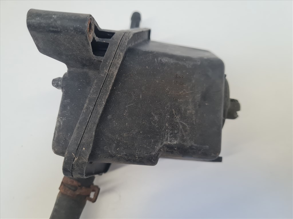 Volkswagen Golf IV, Volkswagen Bora 1.9 PD szervóolaj tartály (24698) 1j0422371c 2. kép
