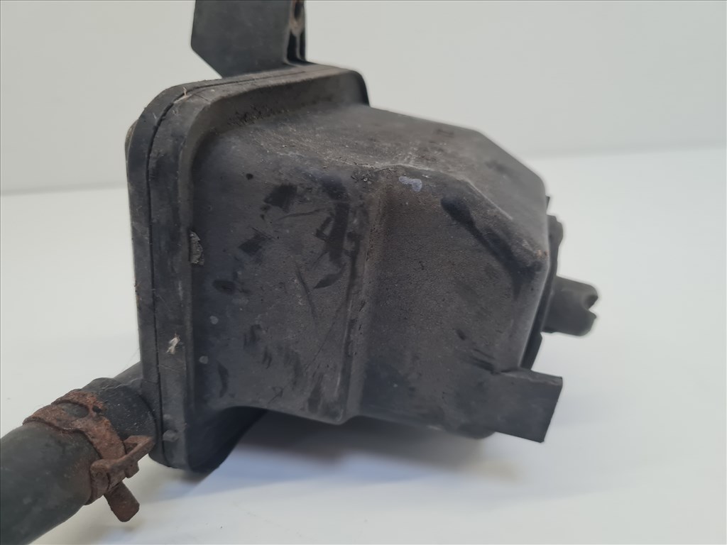 Volkswagen Golf IV, Volkswagen Bora 1.9 PD szervóolaj tartály (24698) 1j0422371c 3. kép