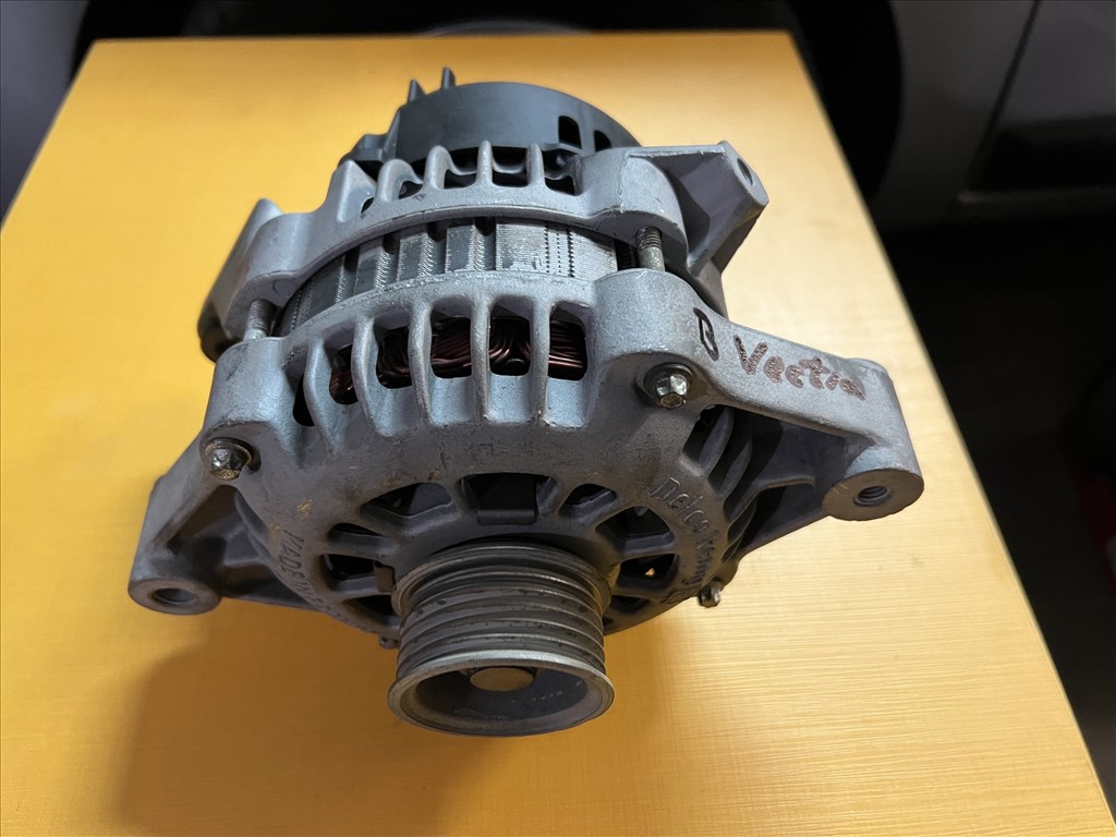 Opel Vectra B generátor Bosch 0 986 XA5 701 2. kép