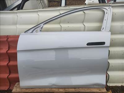 BYD Seal bal első ajtó sérült