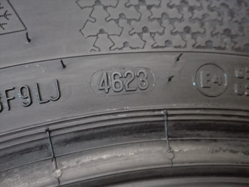 195/65R15 ÚJ Continental téli gumi garnitúra 195/65 R15 5. kép