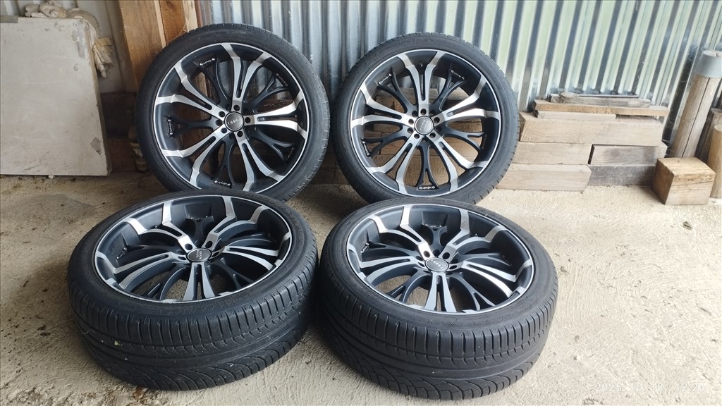  5x112 lyukosztású 20" használt alufelni, rajta 275/35 újszerű Michelin nyári gumi gumi  1. kép