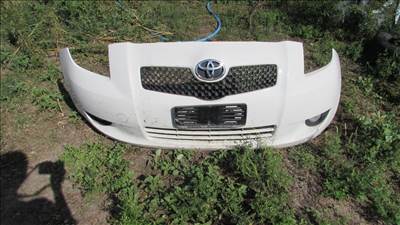Toyota Yaris II. 2005-2008 első lökhárító (17.)