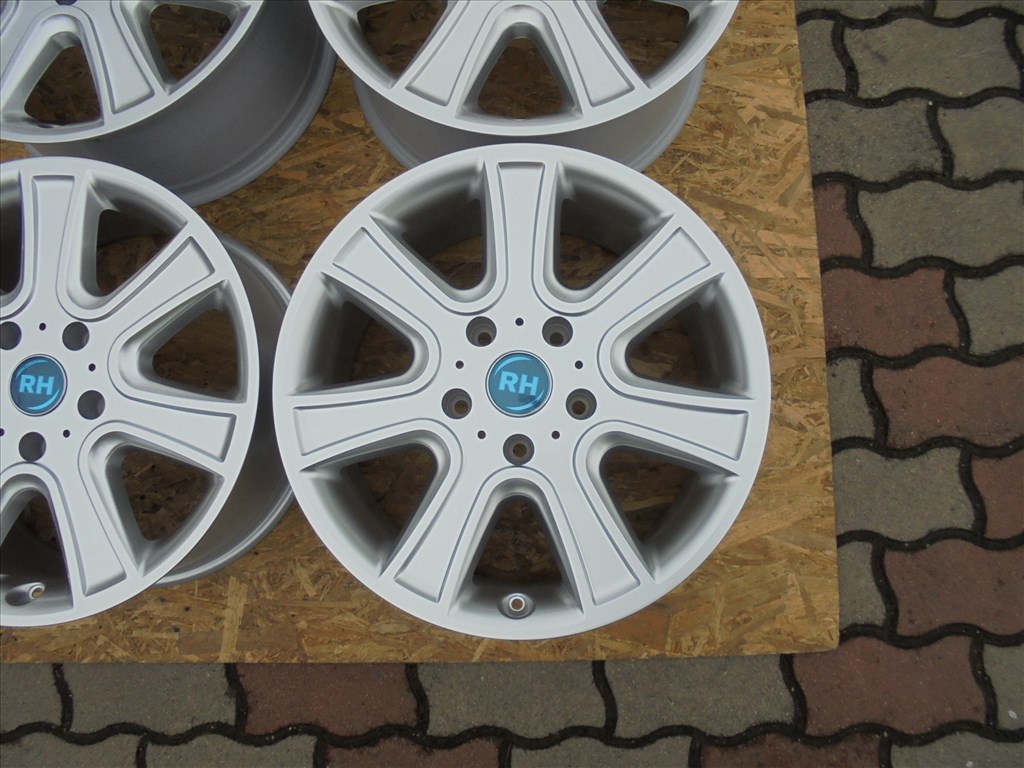 Vadi új 18-as 5 x 130-as RH alufelni eladó 5. kép