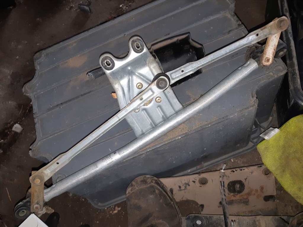 Opel Astra G Elsõ Ablaktörlõ Motor ቛõ Ablaktörlõ Mechanika 24 423 640 2. kép