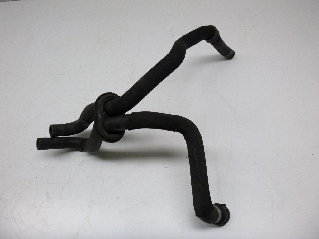 Audi A4 (8E B7) vízhûtõ csõ (vízcsõ) 8E2819373AD 1. kép