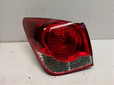 Chevrolet Cruze 4 ajtós bal hátsó lámpa