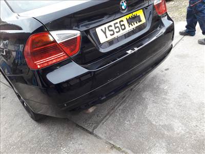 BMW E90 Hátsó Lökhárító