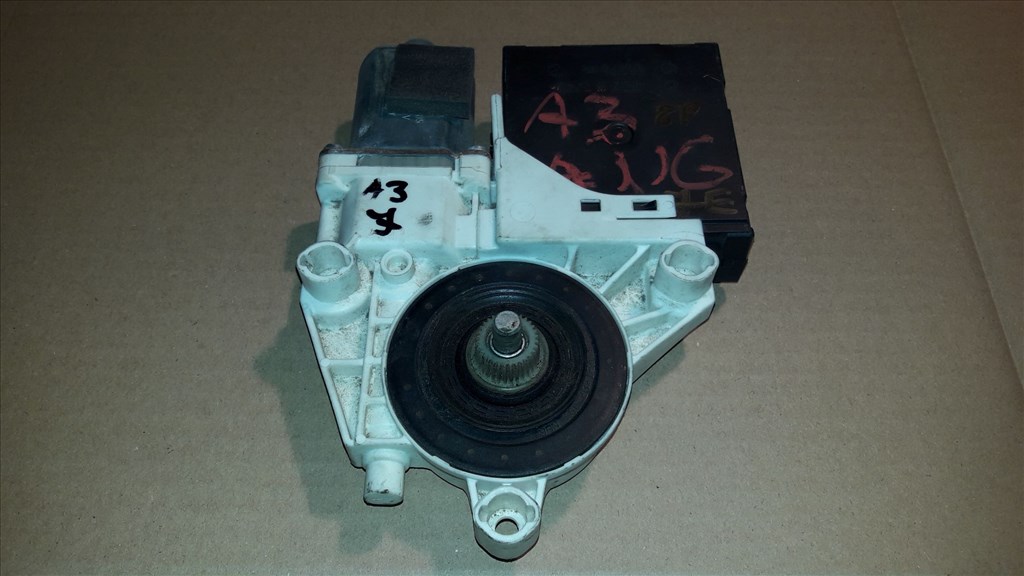 Audi A3 8P Jobb Elsõ Ablakemelõ Motor 8P0 959 801 H 2. kép