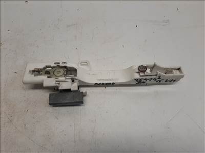 Honda Accord bal hátsó kilincsfészek