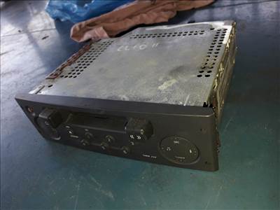 Renault Clio II Rádiós Magnó 8200057673 B