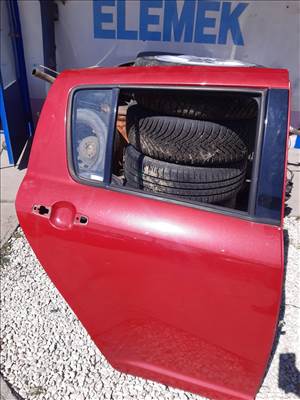Suzuki Swift III 04-10 Jobb Hátsó Ajtó