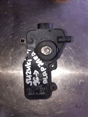 Suzuki Swift II 96-03 Alapjárati Motor 161100-0051